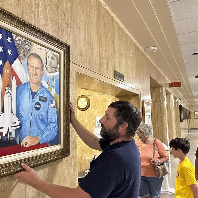 What does a state Capitol do when its hall of fame gallery is nearly out of room? Find more space